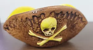 Vintage Pirate's Hat Glass Ashtray Decoration Brown and Yellow 2.5" x 5" - Picture 1 of 5