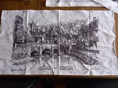 England Country Village Town Pluma Negra Dibujo Tetina Blanca Heritage Cotswold Foto 1 de 3
