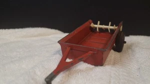 Vintage Ertl 1/16 Scale IH International Harvester Manure Spreader FREE SHIP - Picture 1 of 9