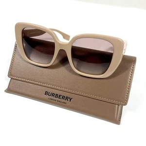 Burberry 52 mm Farbverlauf Eckig Damen Logo Sonnenbrille Beige Neu mit Etikett - Bild 1 von 23