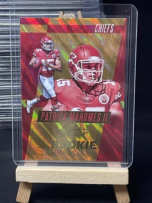 2017 Panini Absolute - Rookie Roundup Patrick Mahomes II #20 Retail (RC) - Image 1 of 2