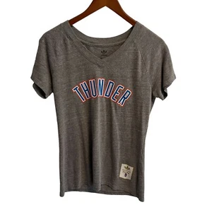 Oklahoma City Thunder Women’s V-Neck T-Shirt Large Serge Ibaka A1 - Picture 1 of 6