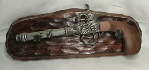 Gun Pirate Buccaneer Corsair Vintage Deco Collection Xx Th Century - Picture 1 of 4