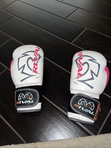 Rival Boxing RB7 Fitness Plus Kletttasche Handschuhe - Pink/Weiß XS - Bild 1 von 4
