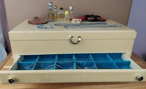 Vintage Lady Buxton Jewelry Box Vinyl Cover Blue Velvet Lining + VTG Items - Bild 1 von 16