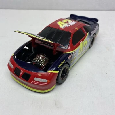 Banco coleccionable Action Racing Kyle Petty #42 Silver Bullet Coors Light 1:24 A Foto 1 de 4