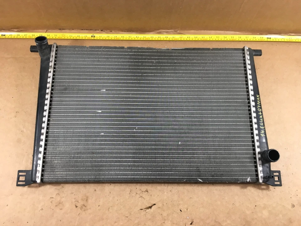 2014 MINI COOPER COUNTRYMAN PACEMAN ENGINE COOLER RADIATOR 7535099 OEM . Foto 1 de 4