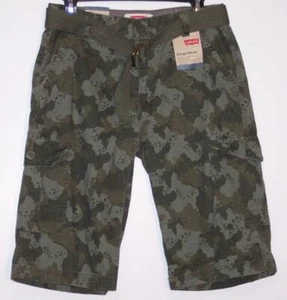 NWT Boys Levi's Relaxed Fit Camo Cargo Shorts Sits Below Waist Camouflage 18 Reg - Picture 1 of 3