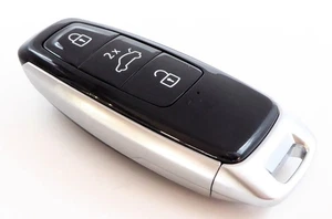 Auto KeylessGo 3Tast Leergehäuse zu AUDI C8 D5 Q7 Q8 A6 A7 A8 4N 4K E-Tron _2017 - Bild 1 von 8