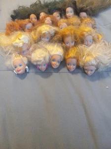Konvolut Barbie Puppen Köpfe 19 Stück  - Bild 1 von 18