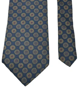 Corbata de seda Van Heusen 417 hecha a mano 59"x3 1/4" azul oscuro/negro dorado estampado circular - Imagen 1 de 8