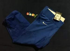 Neu mit Etikett NEU UVP $ 65,00 NIKE FUSSBALLHOSE Herren Gr. 2XL Nylon Stretch blau W36×L18 - Bild 1 von 4