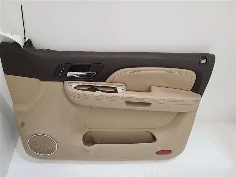2007-2010 GMC SIERRA 1500 RIGHT RH FRONT DOOR PANEL - Imagem 1 de 4