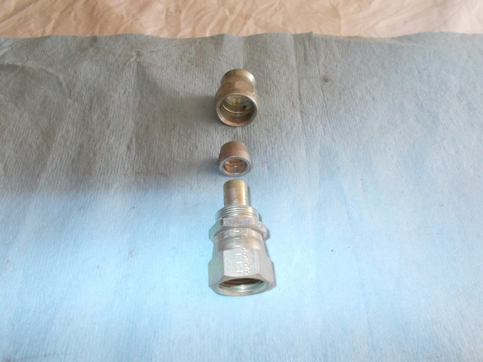 New # 8 AN Straight Fitting - Image 1 of 1