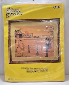 Kit de costura Vogart Crafts Crewel "Escena de granja" 411M vintage 1975 granero pozo - Imagen 1 de 19