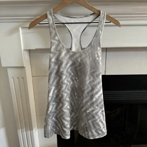 Lululemon cooler Racerback Tank Blazer Fossil Print Größe 10 - Bild 1 von 3