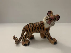 Tiger Ceramic Figurine Menagerie By M - Artist Margaret Southwell 1994 Signed - Picture 1 of 10