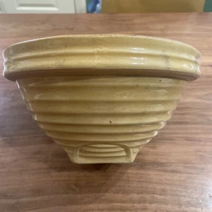 "Cuenco mezclador de gres Nelson McCoy Yellow Ware marca escudo 9"" cerámica vintage" - Imagen 1 de 9