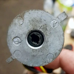 Interruptor de encendido Ford (4 pines) - Imagen 1 de 2