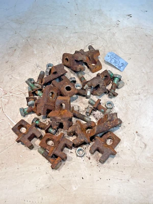 Braçadeiras cunhas de roda traseira 930 1968 Case 932 Western Special Tractor - Imagem 1 de 4