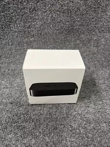 TRANSMISOR DE MEDIOS APPLE TV 3RA GENERACIÓN A1427 CON CABLES Y CONTROL REMOTO - Imagen 1 de 4