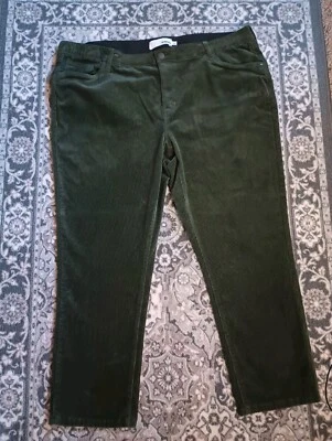 Pantalones de pana para mujer Sonoma de pierna recta verde tiro alto otoño Forest Heritage Foto 1 de 4