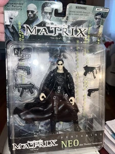 Figura de acción 1999 WB TOY de NEO de la película de 1999 The Matrix paquete sellado - Imagen 1 de 12