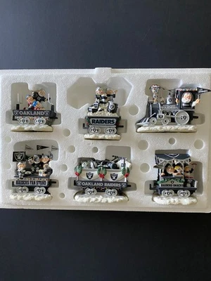 Danbury Vintage Como Nuevo NFL OAKLAND-LV RAIDERS Navidad/Navidad Santa Tren Juego de 6 Foto 1 de 4