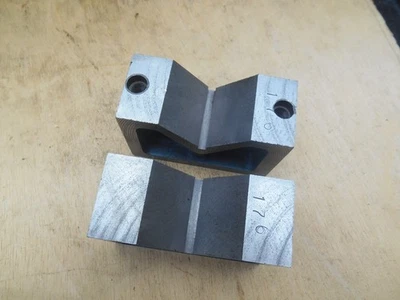 Machinist v-blocks, pair 4"L x 1 3/4"W x 2 5/8"H - Image 1 of 3