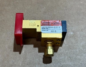 Hughes 47320H-2211 Hohlleiterdetektor WR-42 - Bild 1 von 3