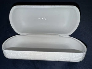 OAKLEY SIGNATURE "O" SUNGLASSES CLAM SHELL TRAVEL HARD WHITE STORAGE CASE ONLY - Picture 1 of 4