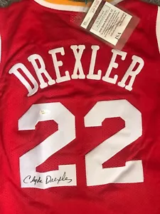 Clyde Drexler Autographed Houston Jersey JSA Witnessed - Picture 1 of 4