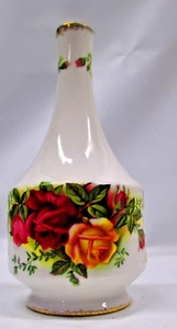 Vintage Royal Albert Old Country Roses Small Flower Bud Vase Floral Gold Trim 5" - Picture 1 of 8