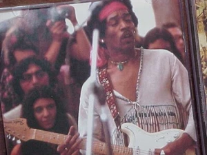 Jimi Hendrix Live At Woodstock 2-CD Set & Jimi Live in Paris/San Francisco 1968 - Bild 1 von 10