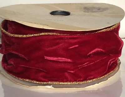 "De colección 2 3/4"" Rojo con Cinta de Terciopelo Dorado Producción A Lion 15 años" Foto 1 de 4