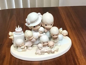 Figura Precious Moments 012440 Dios bendiga nuestros años juntos 1984 de colección ¡COMO NUEVA! - Imagen 1 de 8