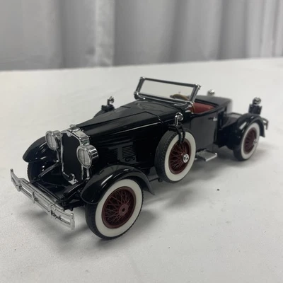 DANBURY COMO NUEVO 1927 STUTZ NEGRO HALCÓN COCHE MODELO COLOR NEGRO 1:24 Sin caja/suelto Foto 1 de 4
