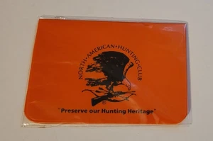 Cartera North American Hunting Club Titular de Licencia Naranja Nueva en Paquete Nueva en Paquete - Imagen 1 de 4