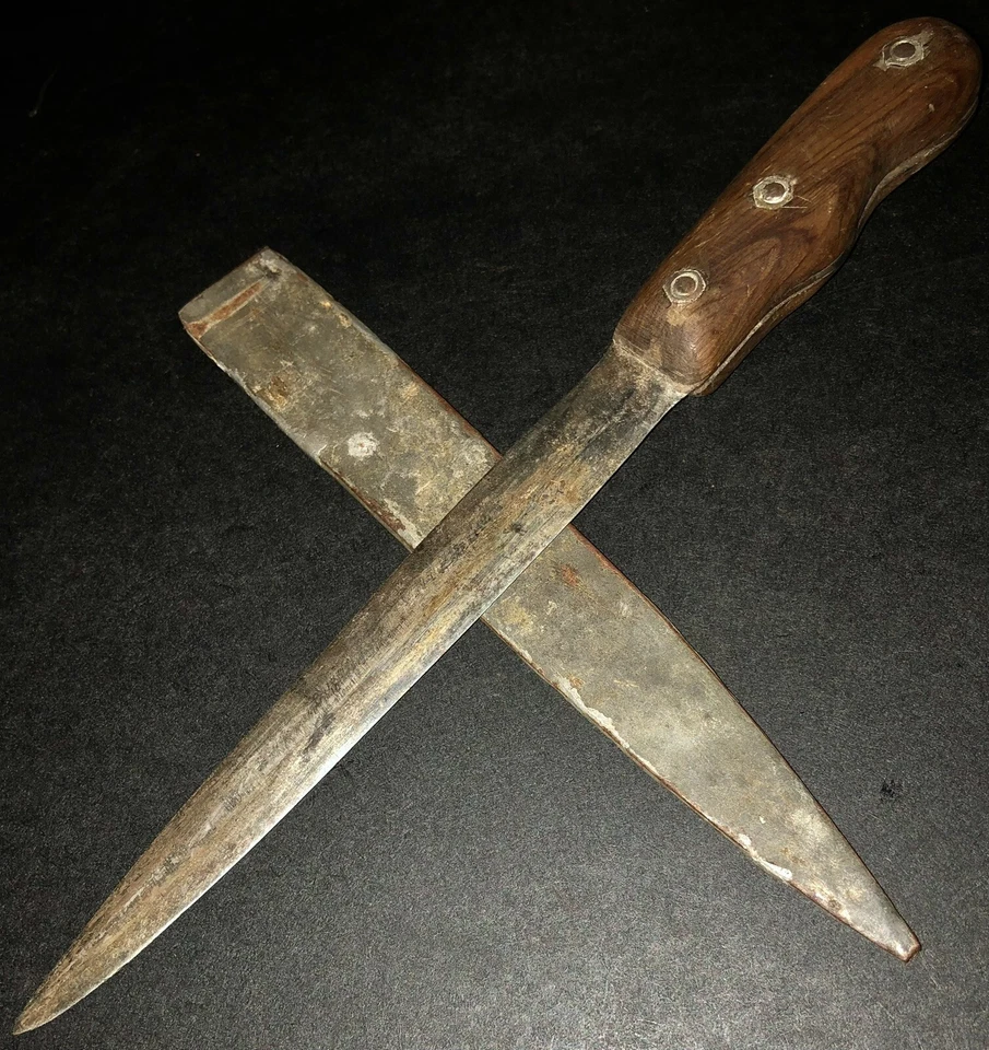 Original WW2 Italian MVSN Blackshirt Fighting Knife Dagger Trench Art Field Gear - Image 1 of 4