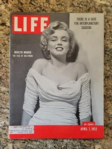 LIFE Magazine April 7, 1952 MARILYN MONROE Vintage Cover - The Talk of Hollywood - Picture 1 of 23