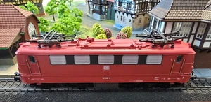 Marklin HO DB Electric Locomotive # 3037, LN/Analog/Box - Picture 1 of 19