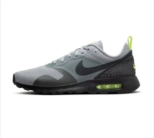 Nike Air Max Tavas Hombre Entrenadores Talla UK 9 (EU 44) Nuevo PVP £120 Caja No Tiene Tapa - Imagen 1 de 12