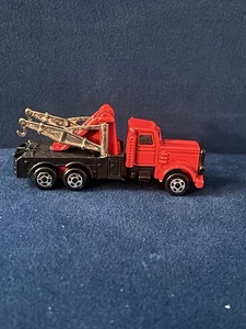 Grúa de remolque ZEE Zylmex roja American Truck p366 Hong Kong - Imagen 1 de 6