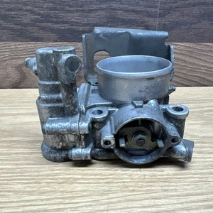 1994-98 Geo Tracker Throttle Body Valve Assembly No TPS Oem With Sensors 1.6l - Picture 1 of 7