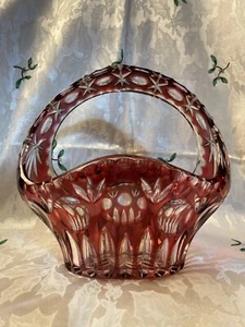 Vintage böhmischer oder deutscher Kristallkorb tiefrot geschliffen auf klar 6" L Nachtmann - Bild 1 von 5