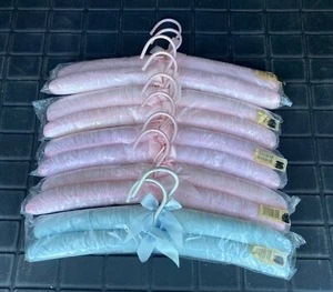 Fabric Satin Padded Hangers Pastel Colors - Shabby Victorian Packaged Lot of 10 - Bild 1 von 11