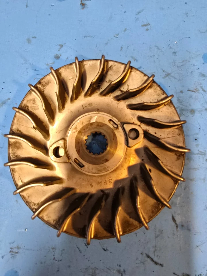 Ventilador de polea embrague Yamaha Breeze 125 Foto 1 de 1