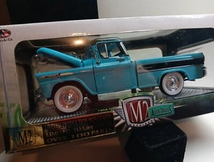 M2 Machines Auto Trucks 1958 Chevrolet Apache Cameo 1:24 Factory Sealed 2014 - Picture 1 of 8