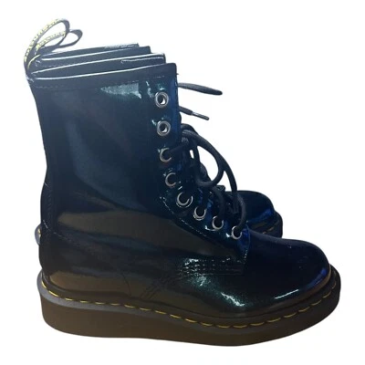 Botas Dr Doc Martens Black Cosmic Glitter 1460 femininas 5 verde brilhante azul - Imagem 1 de 4