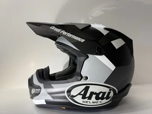 New ARAI VX-Pro 4 Block Helmet Matte White/Black/Gray MX ATV MOTOCROSS MENS MED - Picture 1 of 13